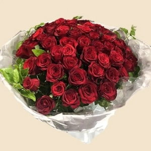 BOUQUET DE ROSES ROUGES
