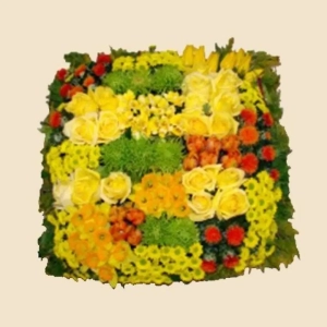COUSSIN CARRE JAUNE ORANGE