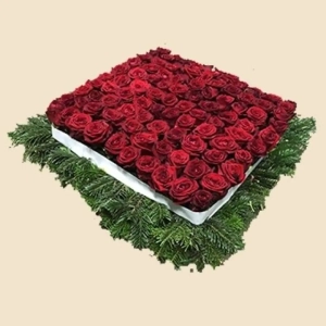COUSSIN CARRE ROSE ROUGE