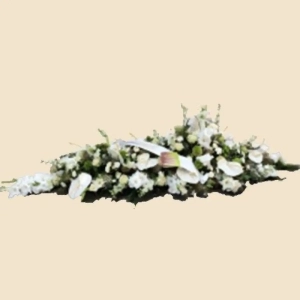 DESSUS DE CERCUEIL BLANC